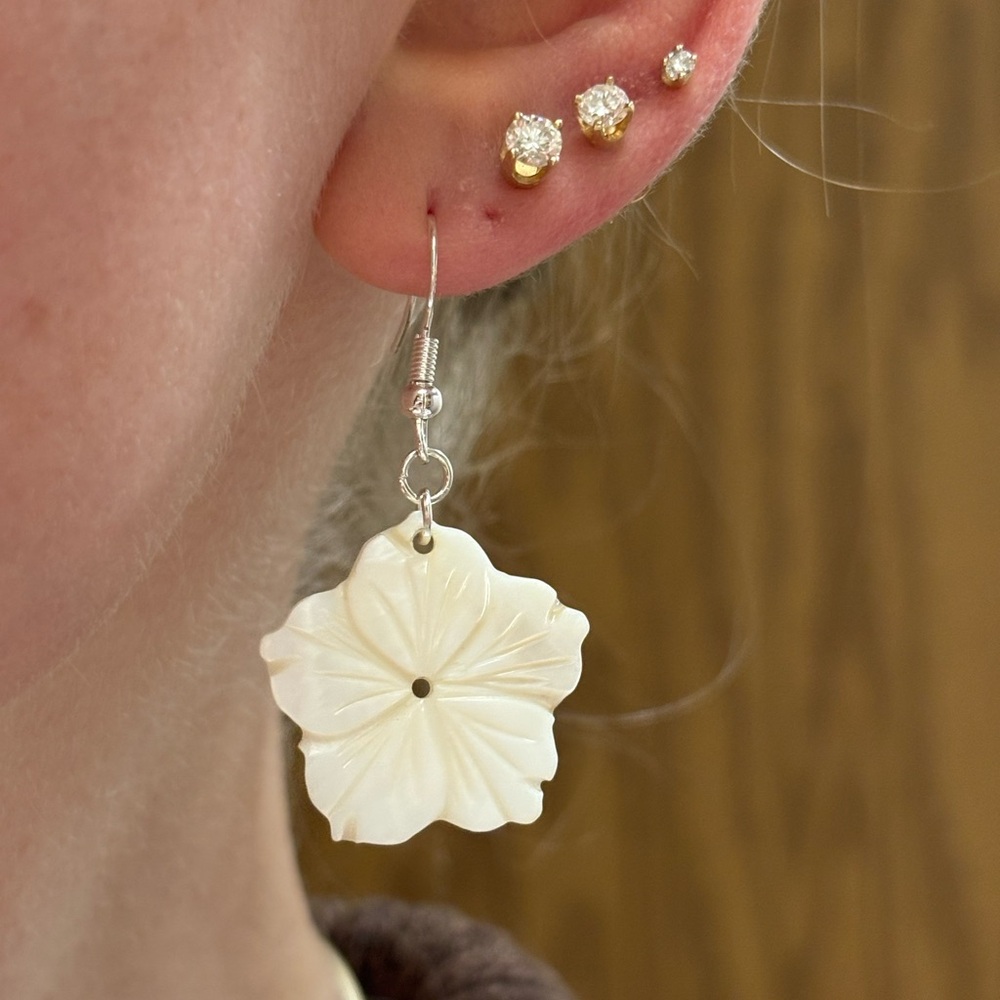 Sterling Silver Floral Shell Dangle Earrings - image 2